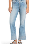 Francesca Lochstickerei