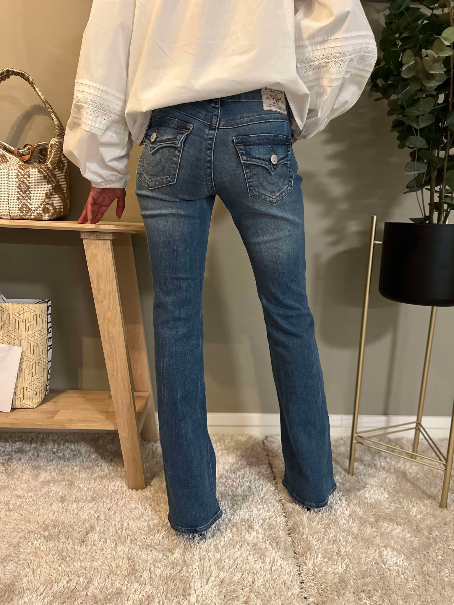 Becca Bootcut