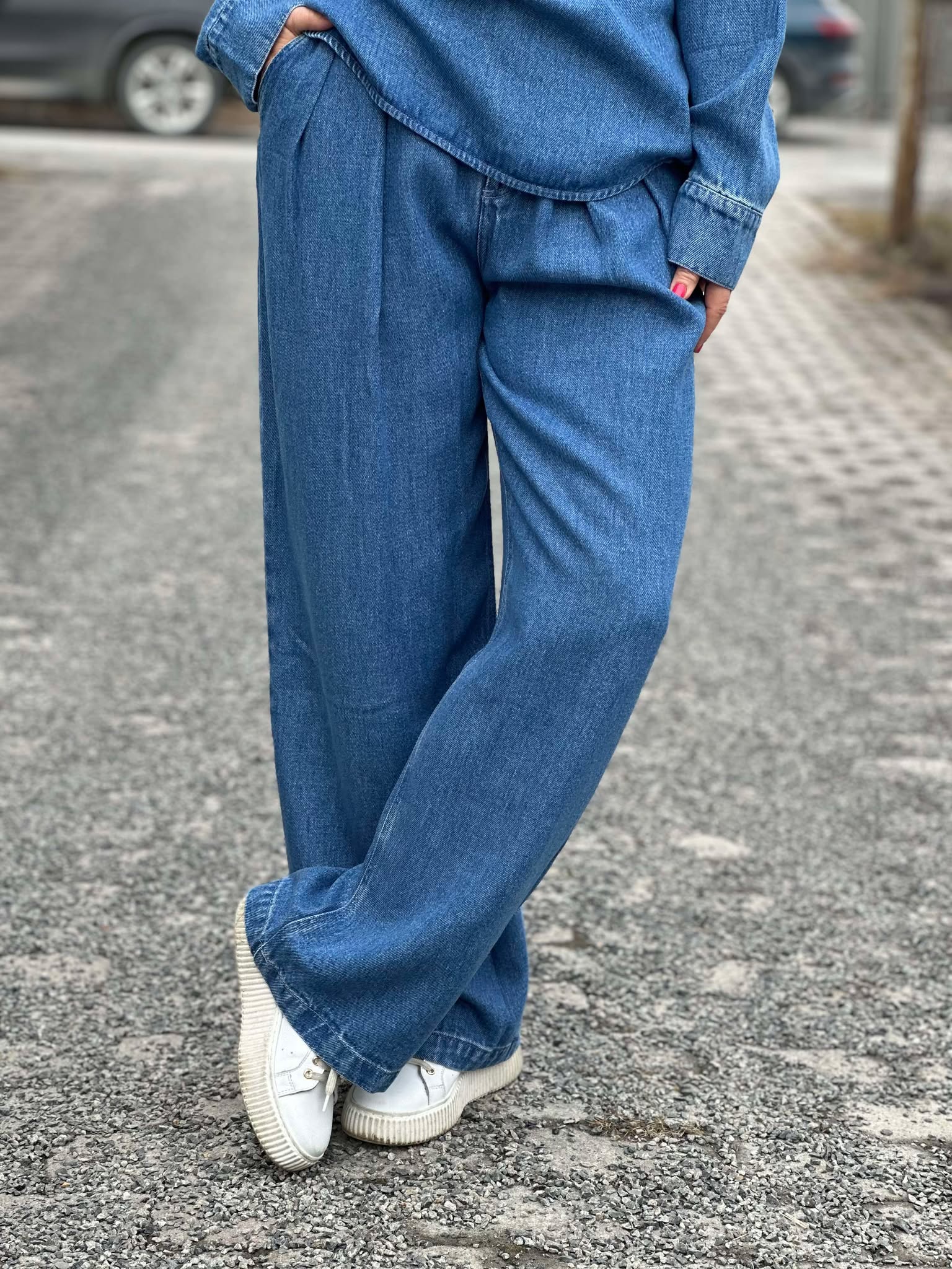Micenas Pant