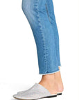 Piper Cropped Handstick