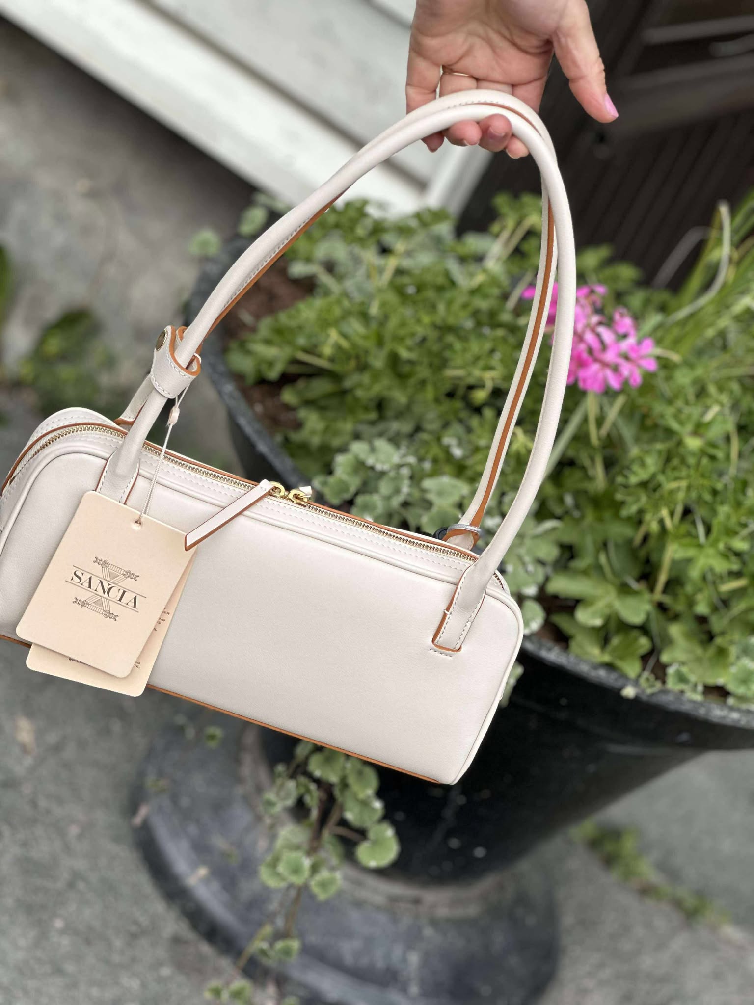 The Lucca Bag