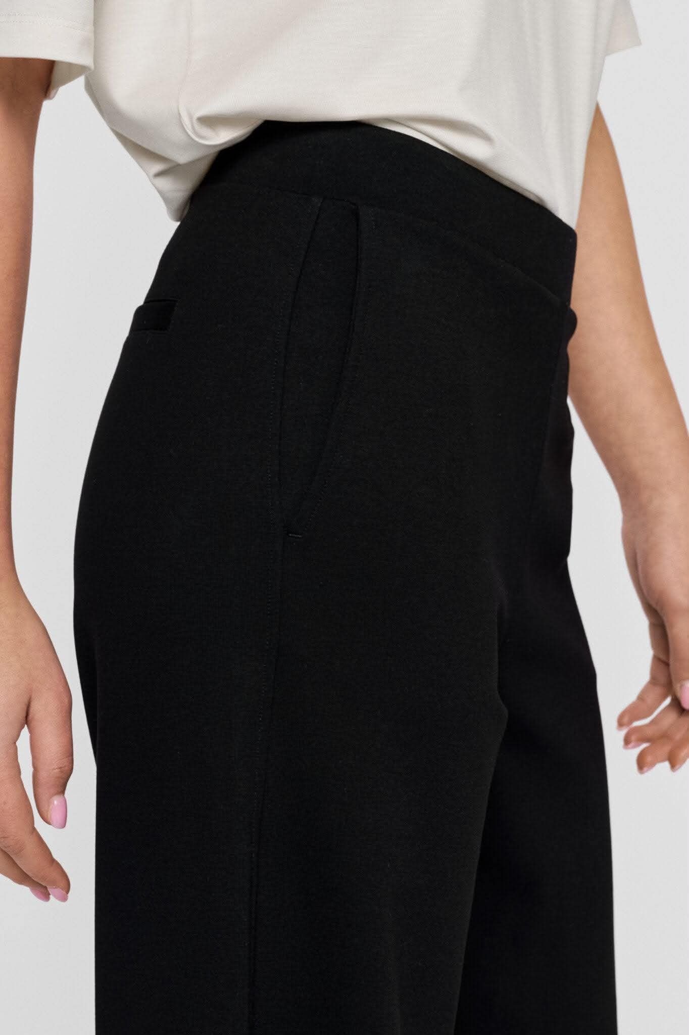 Leia Pants 32''
