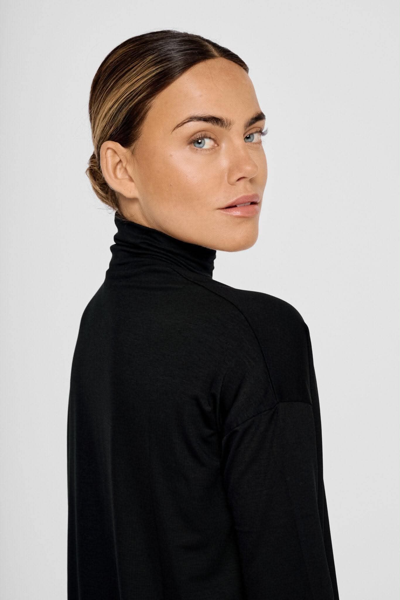 Tomasine Turtleneck