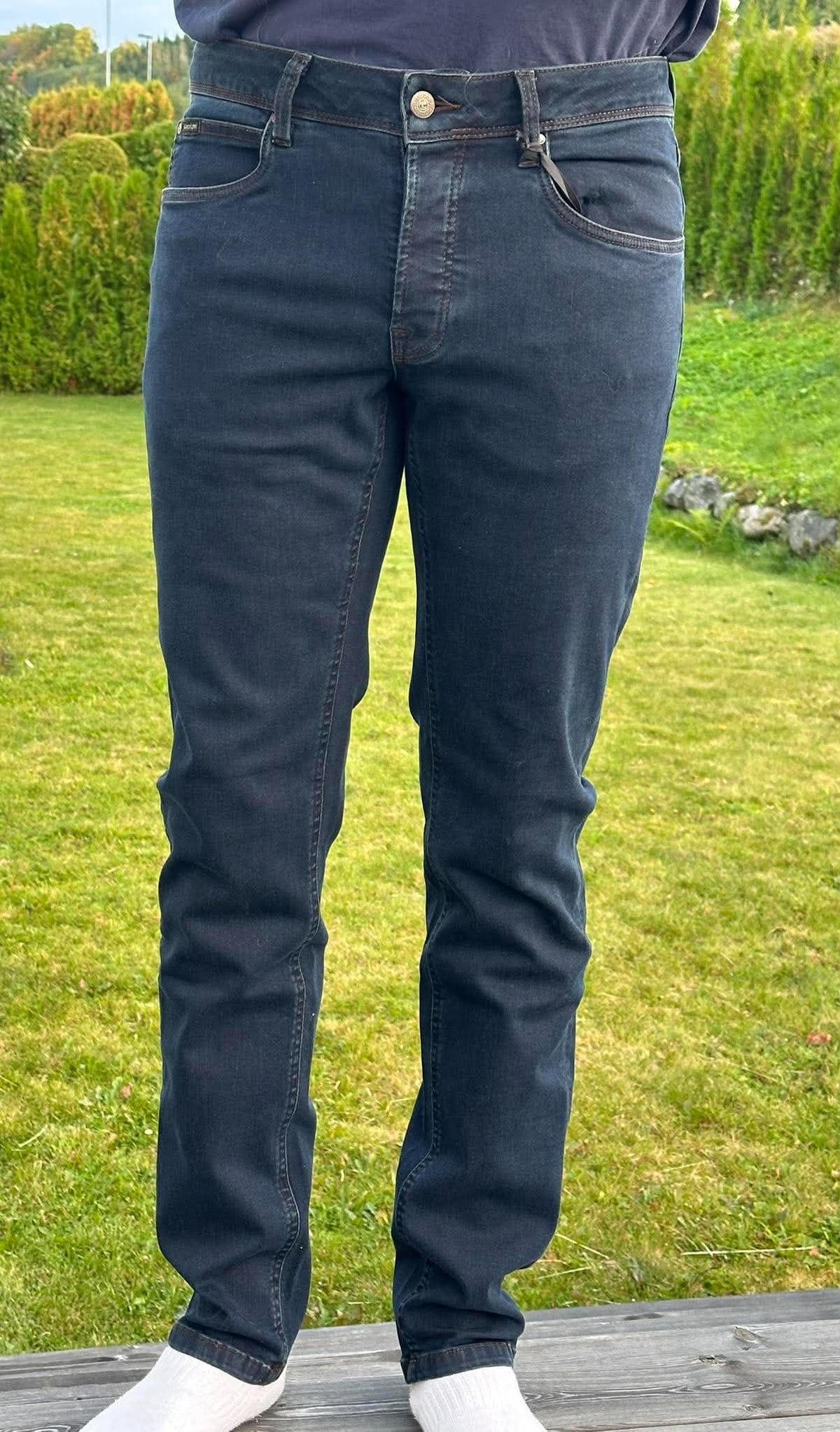 Arnie RF Jeans