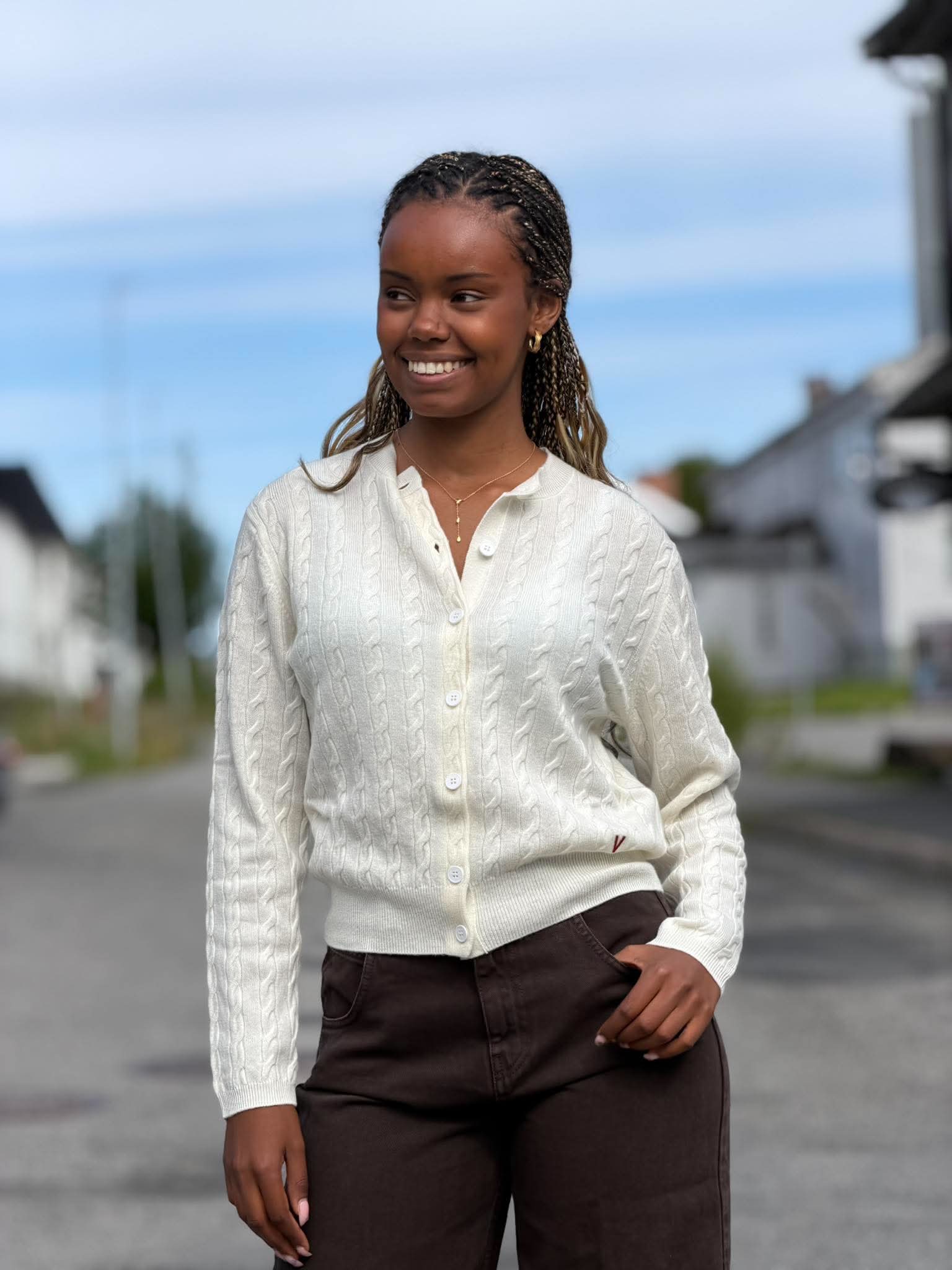 Cardigan kabelstrikk