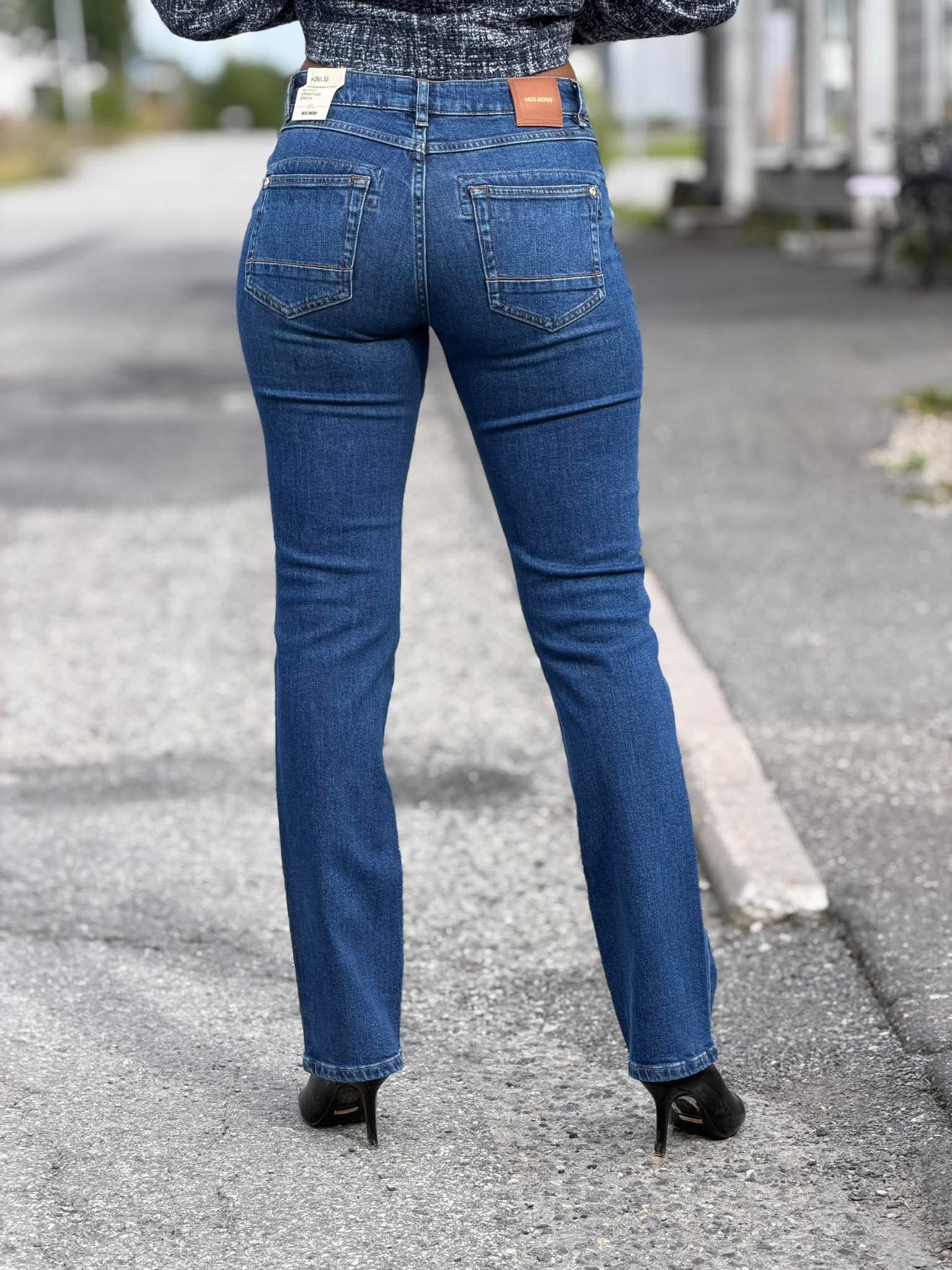 MM Carla Naomi Bran Jeans