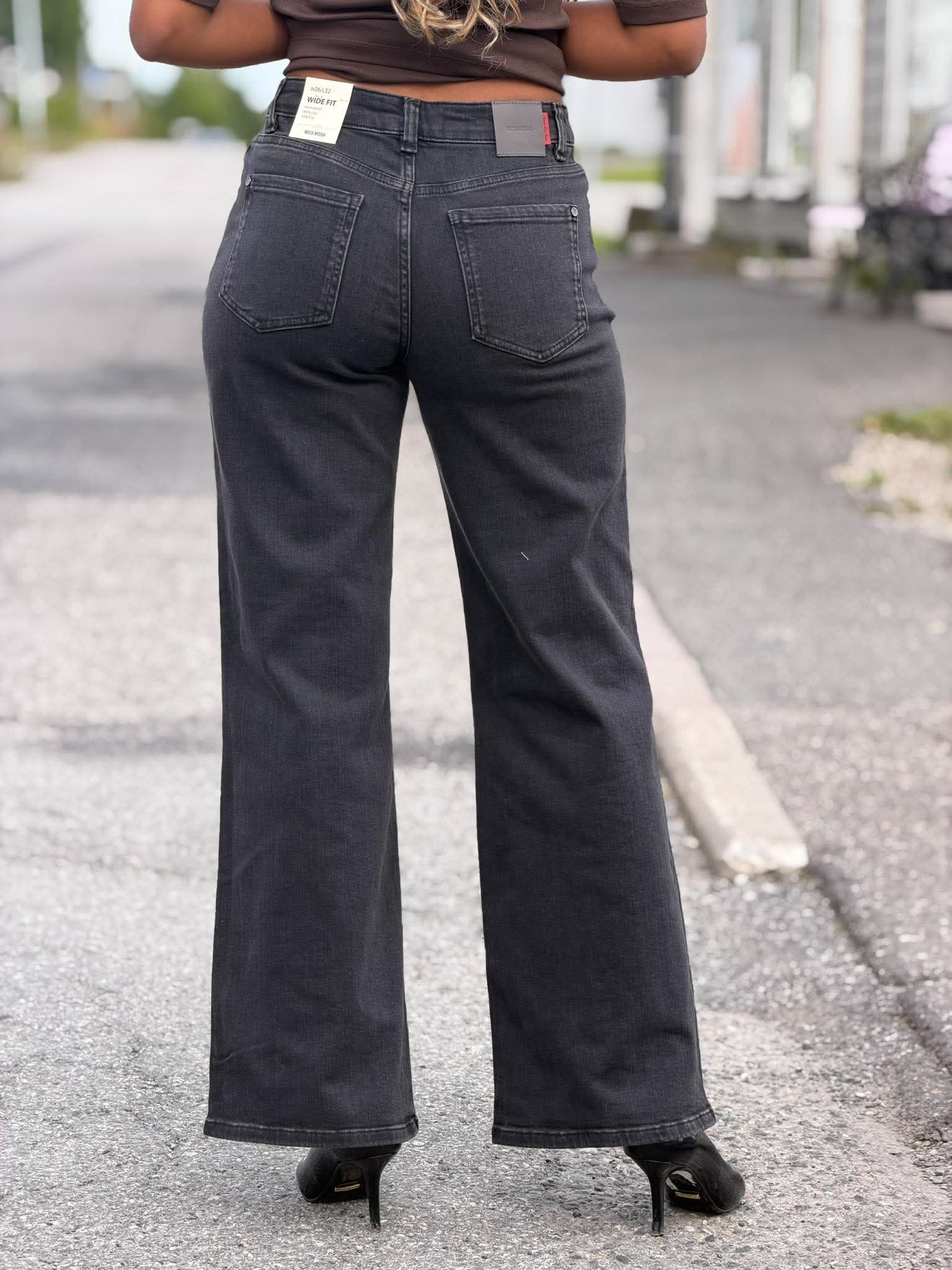 MMDara Hera Jeans