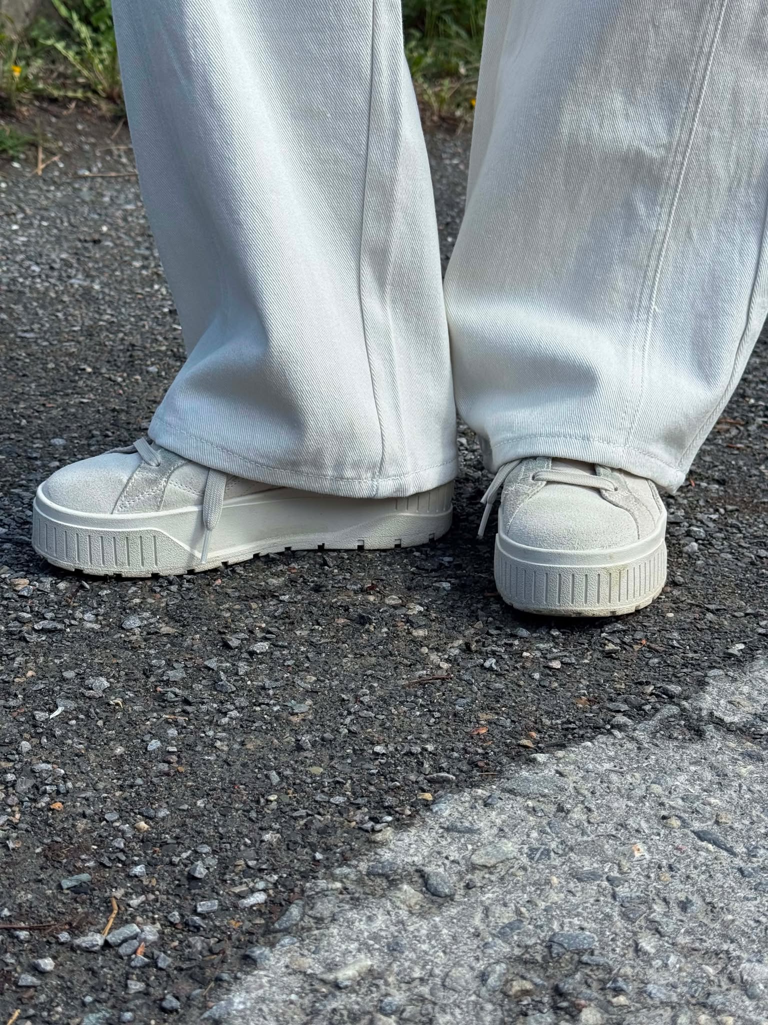 Drew Barrel Panel Jeans