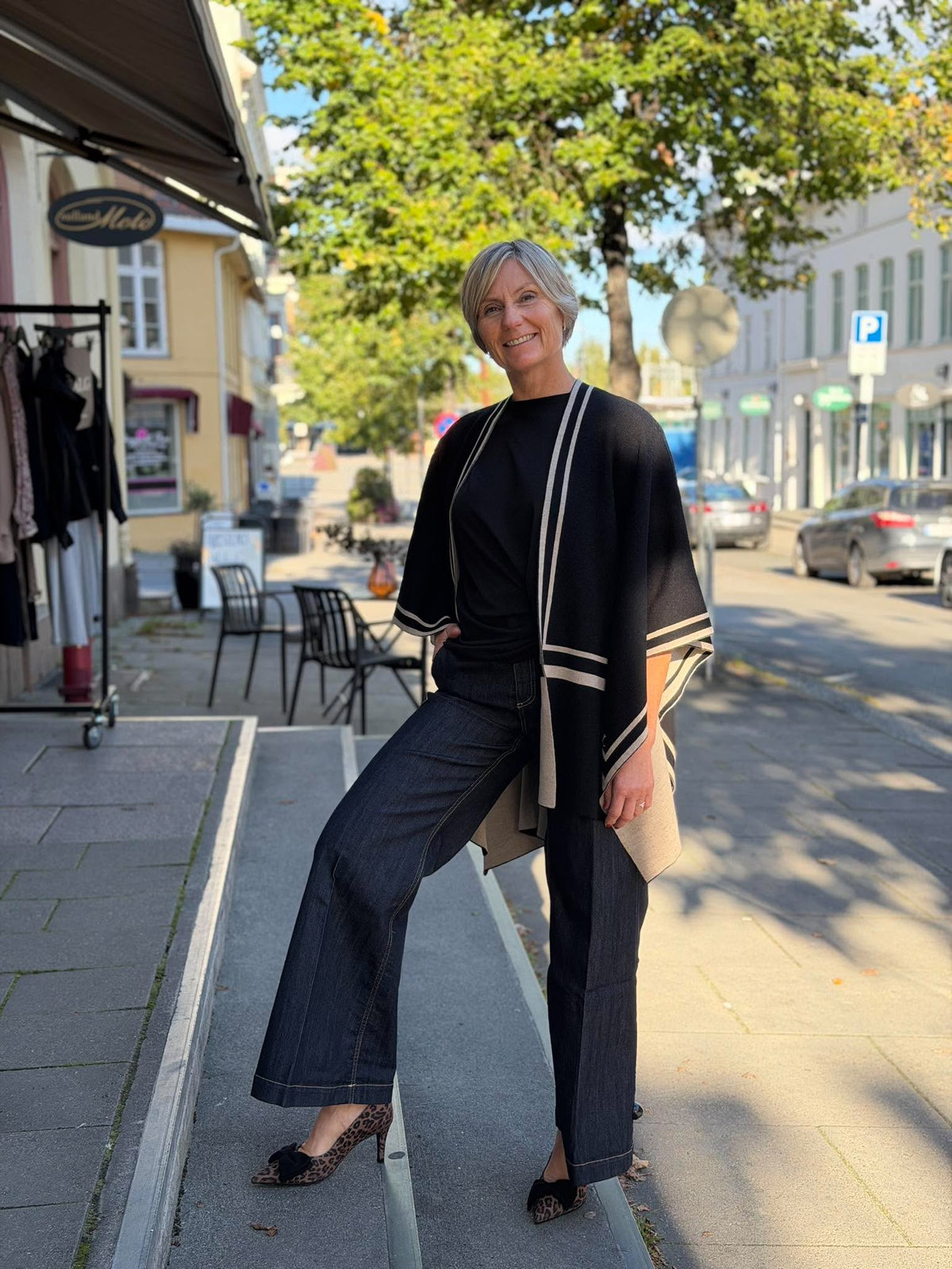 Elena Jeans