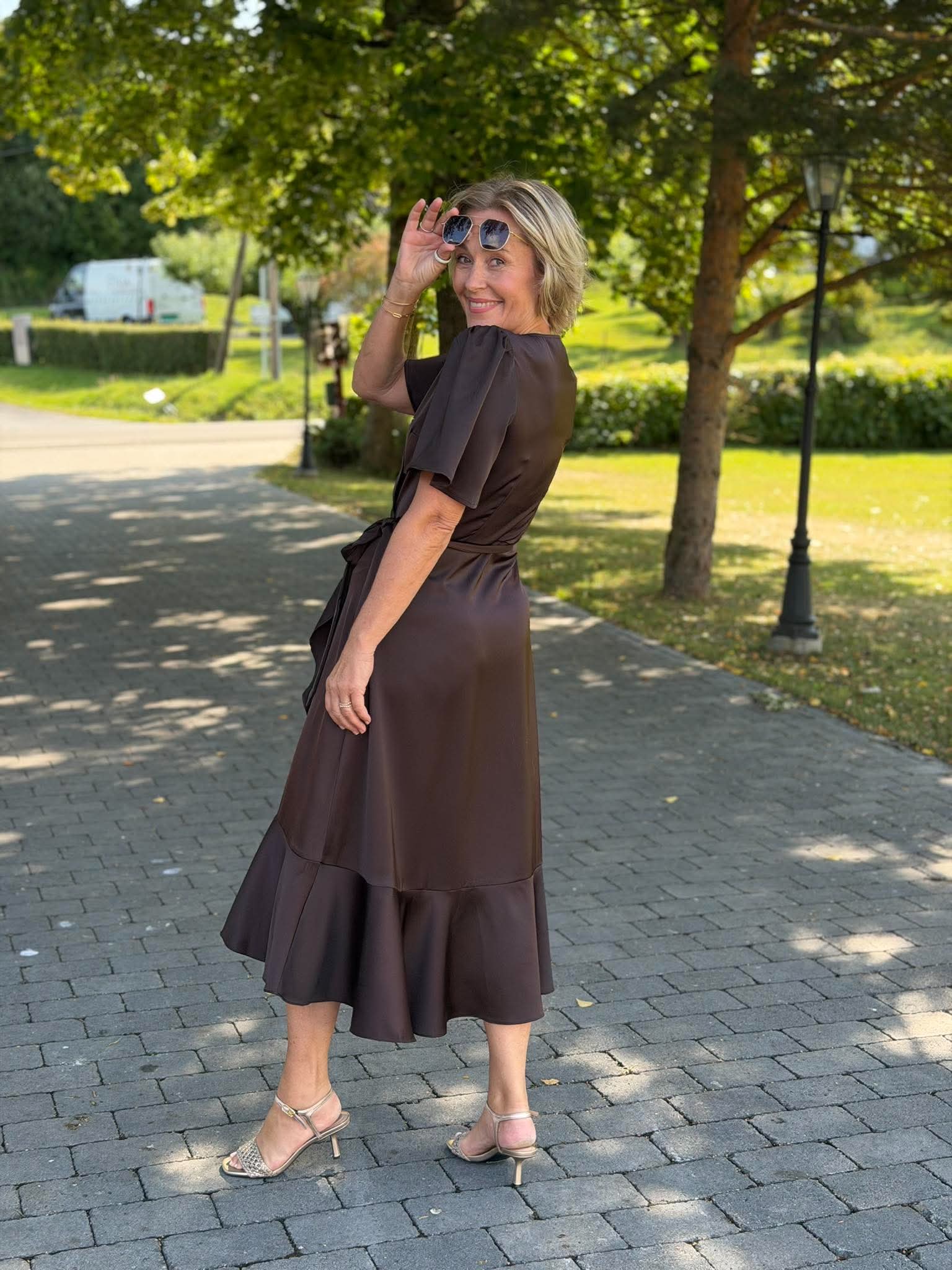 YASThea 2/4 Midi Wrap Dress