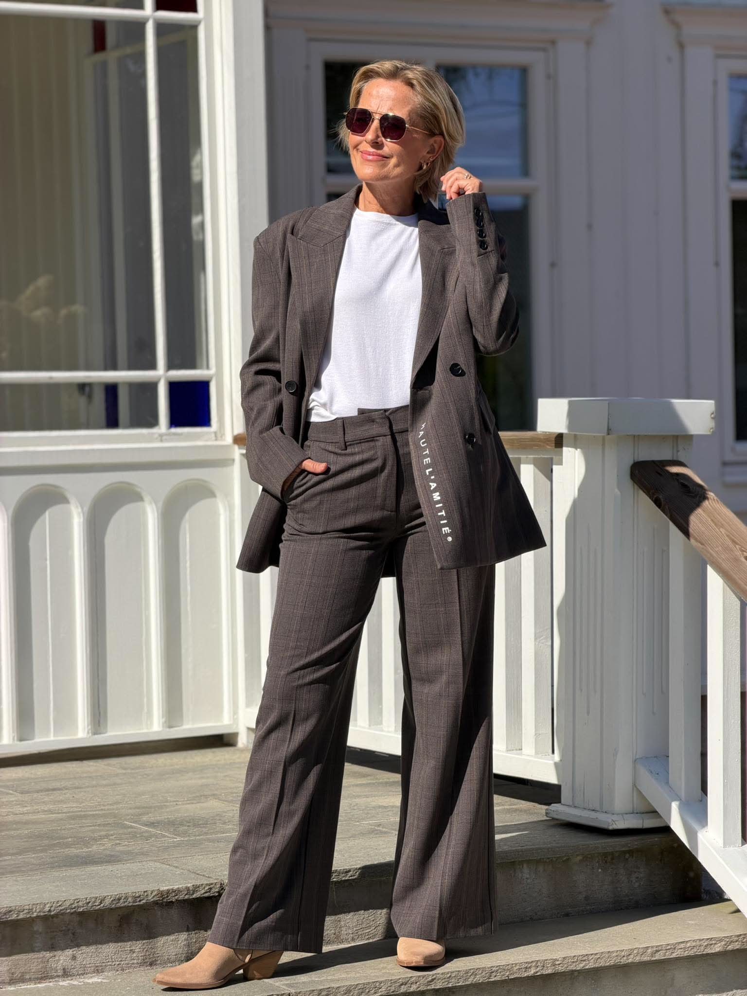 Waist Fit Check Blazer