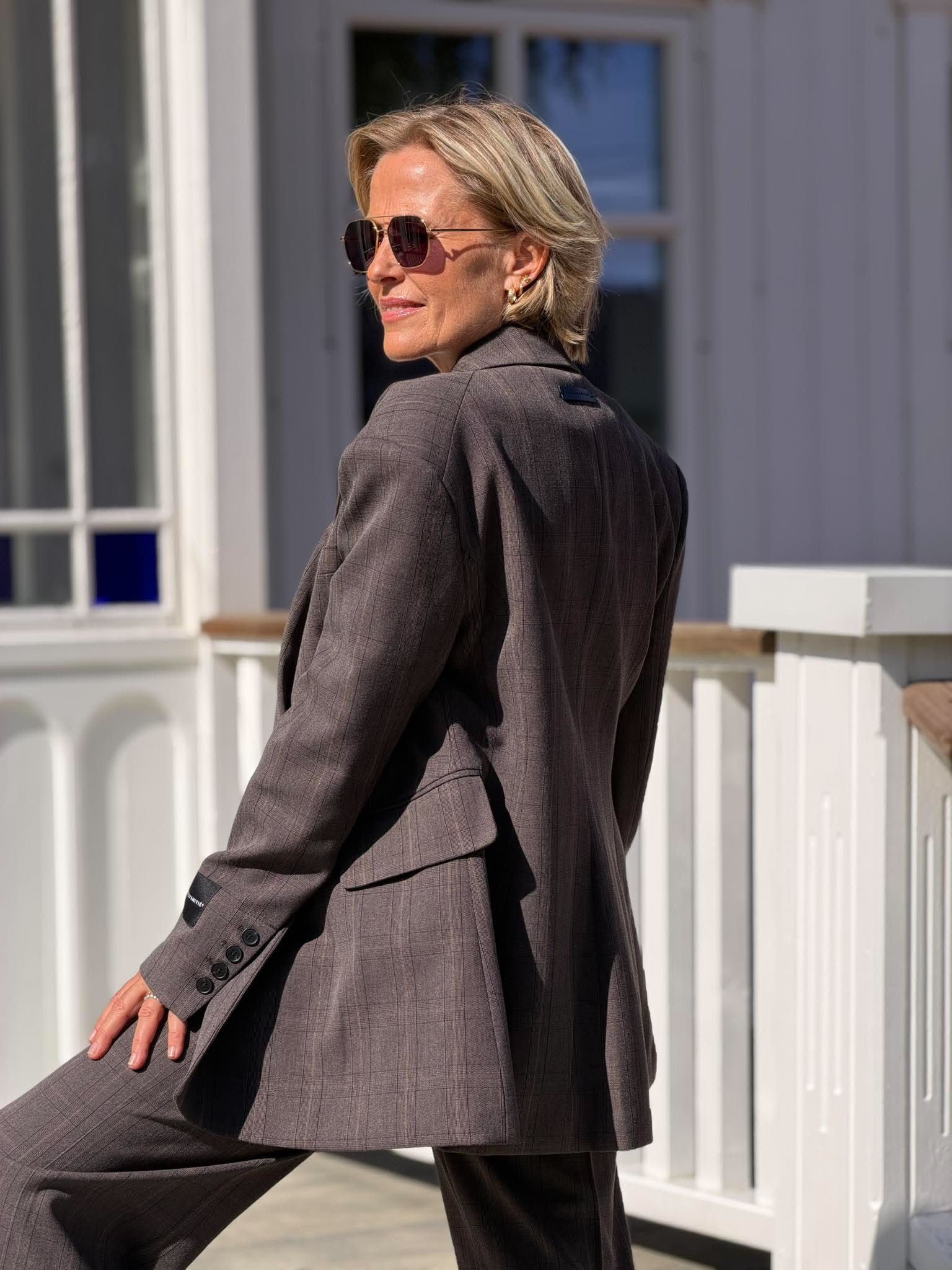 Waist Fit Check Blazer